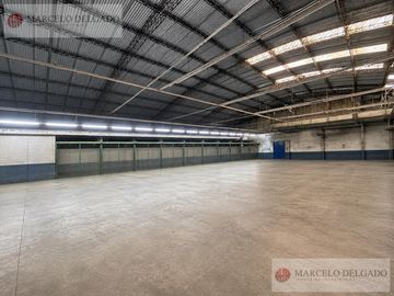 Depósito - Galpón de 1325 m2    playa  en Villa Martelli - ALQUILER