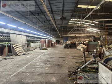Depósito - Galpón de 1325 m2    playa  en Villa Martelli - ALQUILER