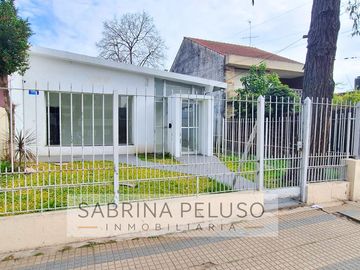 Venta Casa Local Moreno