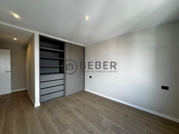 En venta tres ambientes a estrenar, Chauvin