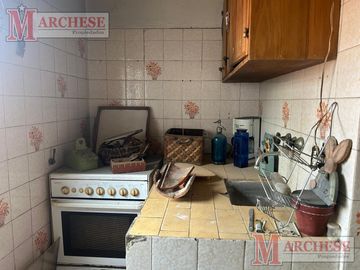 Casa de 3 ambientes -Ituzaingo Norte .