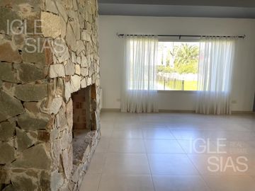 Casa en alquiler en Santa Bárbara, Tigre