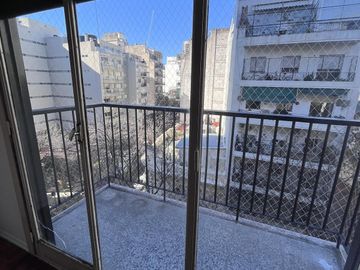 Departamento Súper Luminoso 2 Ambientes con Balcón al Frente y Lavadero
