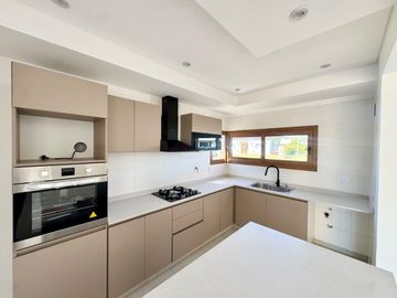 Casa en venta Barrio San Felipe Canning