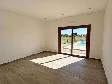 Casa en venta Barrio San Felipe Canning