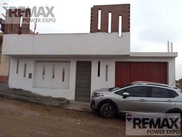 VENTA DE CASA EN ESTRENO EN CARABAYLLO
