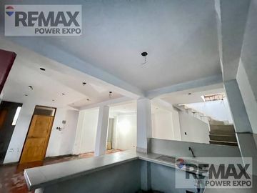 VENTA DE CASA EN ESTRENO EN CARABAYLLO