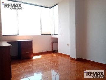 VENDO DEPARTAMENTO CON AZOTEA - LOS OLIVOS