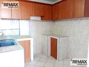 VENDO DEPARTAMENTO CON AZOTEA - LOS OLIVOS