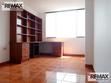 VENDO DEPARTAMENTO CON AZOTEA - LOS OLIVOS
