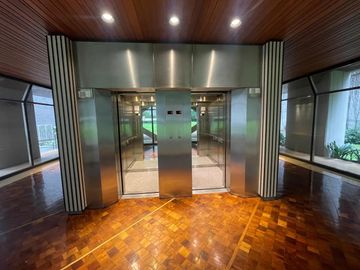 Departamento en Aquiler Torre Bruentta 2 dorm + dep con cochera