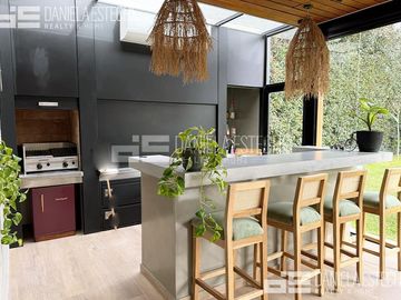 Casa en Ayres de Pilar reciclada a nuevo