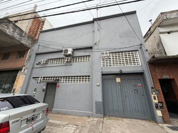 Depósito - 896 m2 - Wilde