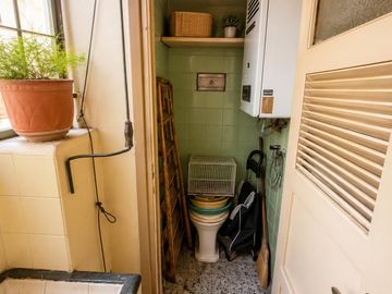 Departamento en venta 3 ambientes+ dependencia Flores