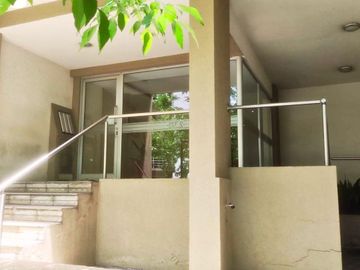DEPARTAMENTO MONOAMBIENTE - APTO PROFESIONAL - SAN MIGUEL CENTRO