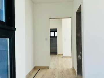 Casa en venta en Canton-Islas-5 ambientes-Espejo de agua.