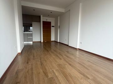 Departamento de 2 ambientes al frente