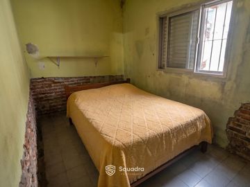 VENTA | PERMUTA - Propiedad con dos construcciones independientes  - Fisherton.
