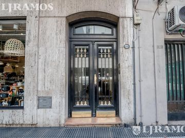 EDIFICIO FRANCES EN PLAZA VICENTE LOPEZ / ALQUILER/ RECICLADO