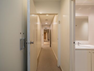 Venta - Alquiler de Oficina Piso Corporativo Terraza Propia y 4 Cocheras