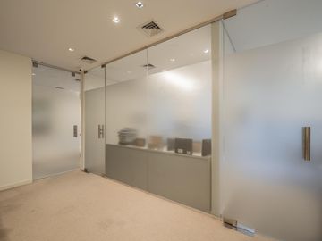 Venta - Alquiler de Oficina Piso Corporativo Terraza Propia y 4 Cocheras