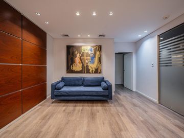 Venta - Alquiler de Oficina Piso Corporativo Terraza Propia y 4 Cocheras