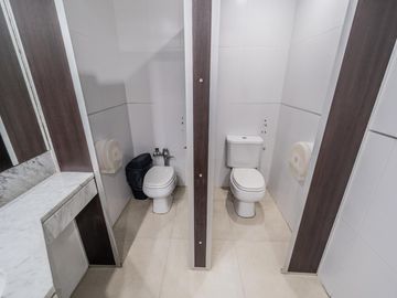 Venta - Alquiler de Oficina Piso Corporativo Terraza Propia y 4 Cocheras