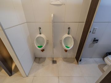 Venta - Alquiler de Oficina Piso Corporativo Terraza Propia y 4 Cocheras
