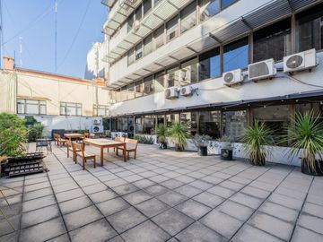 Venta - Alquiler de Oficina Piso Corporativo Terraza Propia y 4 Cocheras