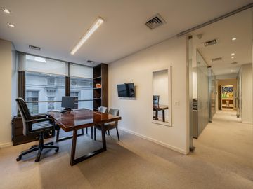 Venta - Alquiler de Oficina Piso Corporativo Terraza Propia y 4 Cocheras