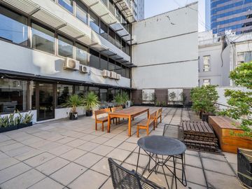 Venta - Alquiler de Oficina Piso Corporativo Terraza Propia y 4 Cocheras