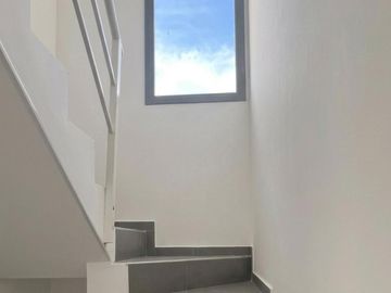 VENTA | Dúplex 3 Dormitorios con Quincho y Pileta en La Calera B° Cuesta Plaza - TAP9086182