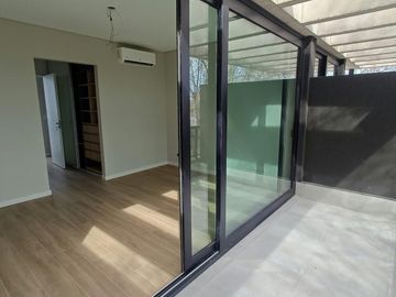 Departamento en Vicente López 4 ambientes con Cochera y Terraza propia