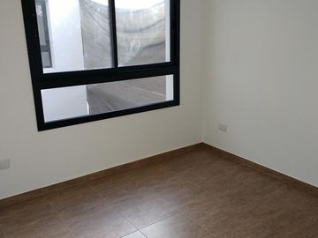 Muy buen Departamento de 2 ambientes. Banfield E.