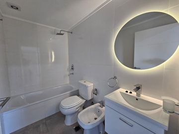 Departamento de 2 ambientes con balcón - Alquiler - Villa Luro