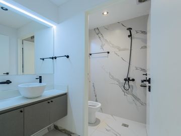 Departamento de 2 ambientes en venta con balcón y parrilla en Palermo Soho