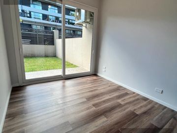 Departamento de 2 Ambientes en Vicente Lopez con Jardin y Cochera en complejo con amenities