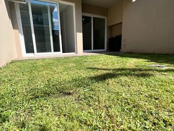 Departamento de 2 Ambientes en Vicente Lopez con Jardin y Cochera en complejo con amenities