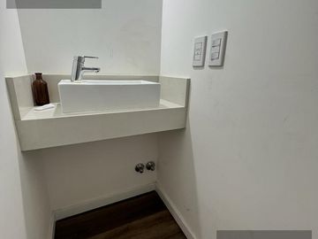 Departamento de 2 Ambientes en Vicente Lopez con Jardin y Cochera en complejo con amenities