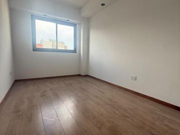 Departamento de 2 ambientes al frente