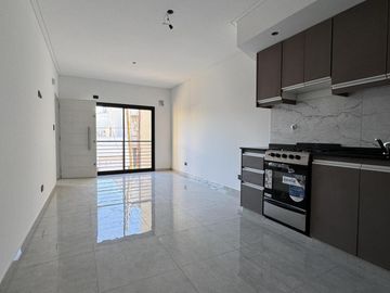 Depto en Alquiler -  Dos Ambientes - A estrenar - Luminoso - Lomas del Mirador
