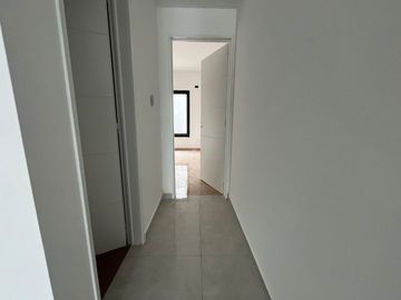Depto en Alquiler -  Dos Ambientes - A estrenar - Luminoso - Lomas del Mirador