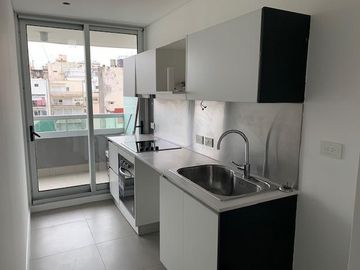HERM 3 AMB FTE  COCH FIJA 2 BAÑOS COMP(1STE) TORRE DECO AMENITIES SUPER PREMIUM AUSTRIA ESQ BERUTI