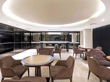 HERM 3 AMB FTE  COCH FIJA 2 BAÑOS COMP(1STE) TORRE DECO AMENITIES SUPER PREMIUM AUSTRIA ESQ BERUTI