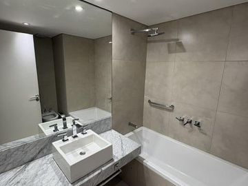 HERM 3 AMB FTE  COCH FIJA 2 BAÑOS COMP(1STE) TORRE DECO AMENITIES SUPER PREMIUM AUSTRIA ESQ BERUTI