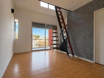 Departamento tipo Loft en alquiler a una cuadra del Parque Saavedra