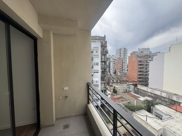 DEPARTAMENTO 2 AMBIENTES EN ALQUILER EN CABALLITO NORTE A ESTRENAR CON BALCÓN