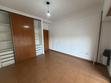 Alquiler Dpto 2 ambientes Liniers