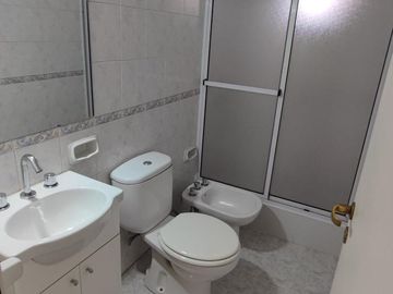 Departamento - Villa Ballester - Venta  - Dos Ambientes - Próximo a Centro Comercial.