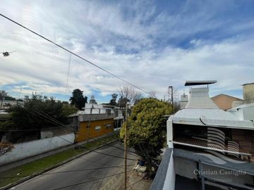 PH Totalmente Nuevo con Balcón Terraza y Parrilla en Ingeniero Adolfo Sourdeaux